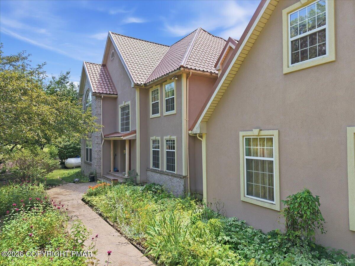 183 Chatham Hill Road Stroudsburg, PA 18360 - Photo 4 of 160 126-027_dji_fly_20260708_120946_0917_178