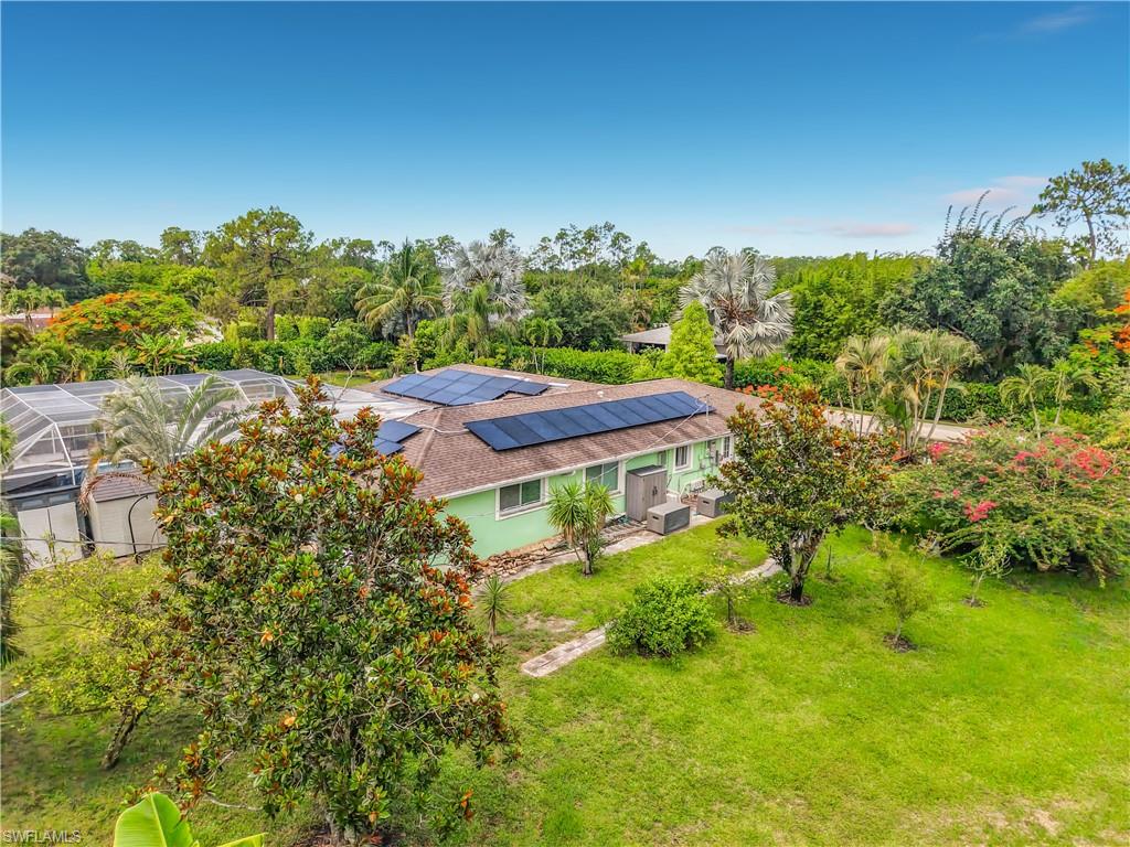 2280 Capri Court Naples, FL 34105 - Photo 25 of 49