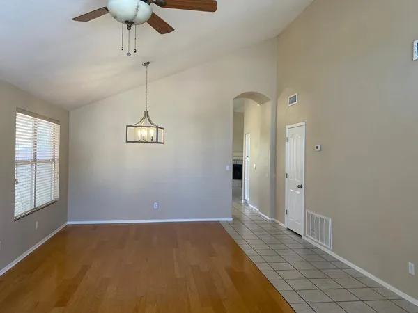 $2,650 | 1277 West Myrna Lane, Tempe, AZ 85284