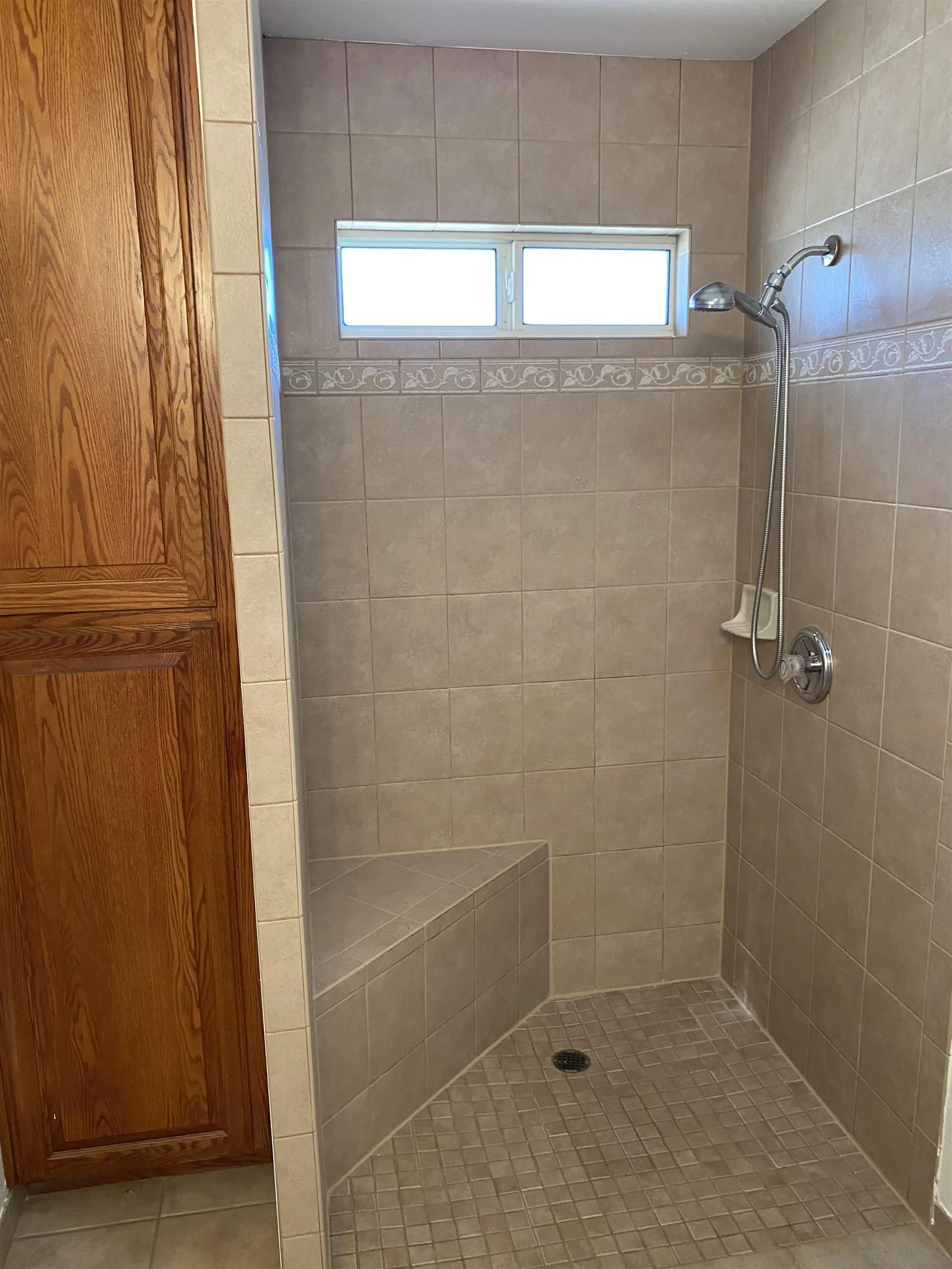 15648 Broad Oaks Road El Cajon, CA 92021 - Photo 18 of 28 Gallery Image 18