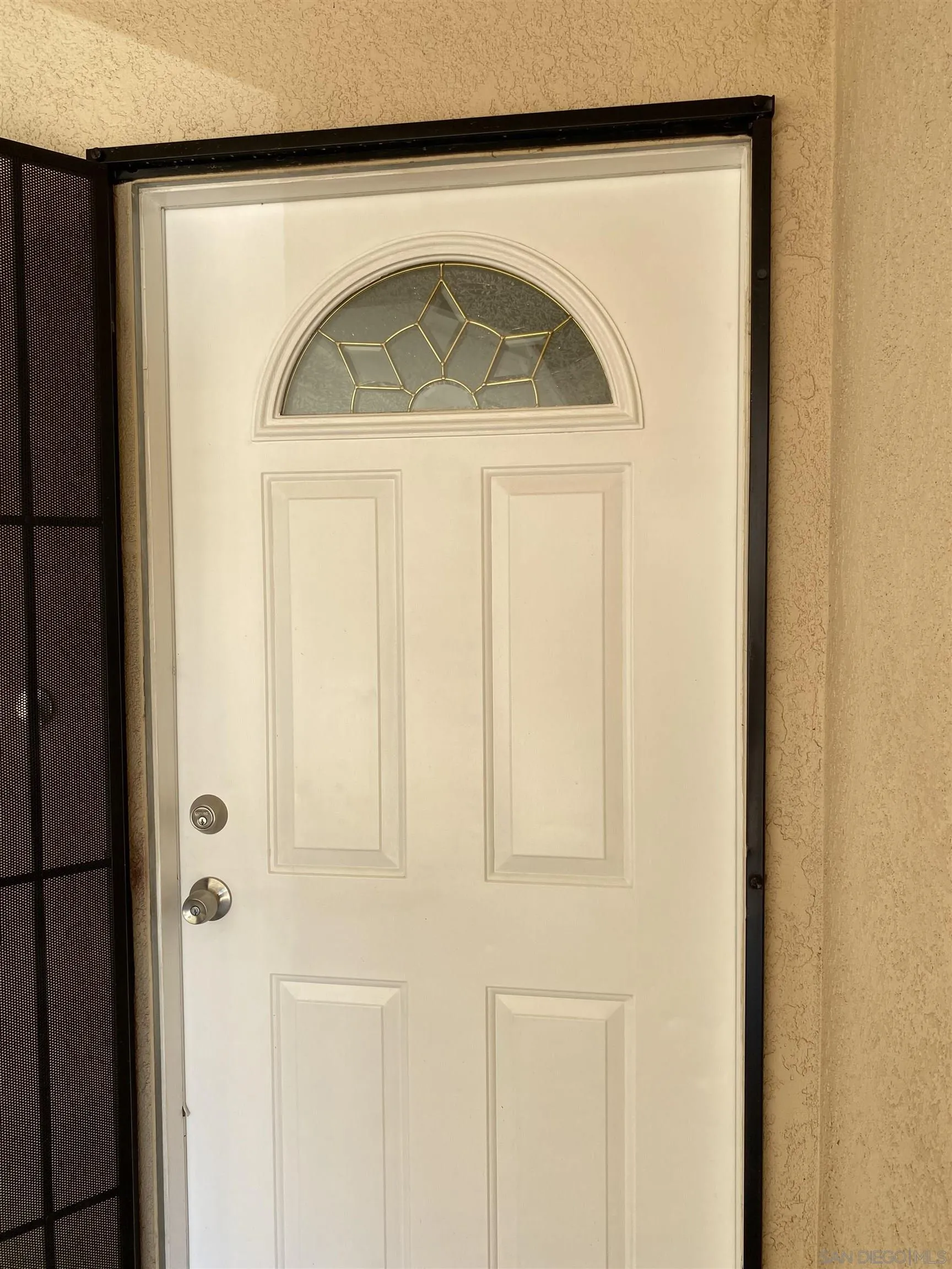15648 Broad Oaks Road El Cajon, CA 92021 - Photo 4 of 28 Gallery Image 4