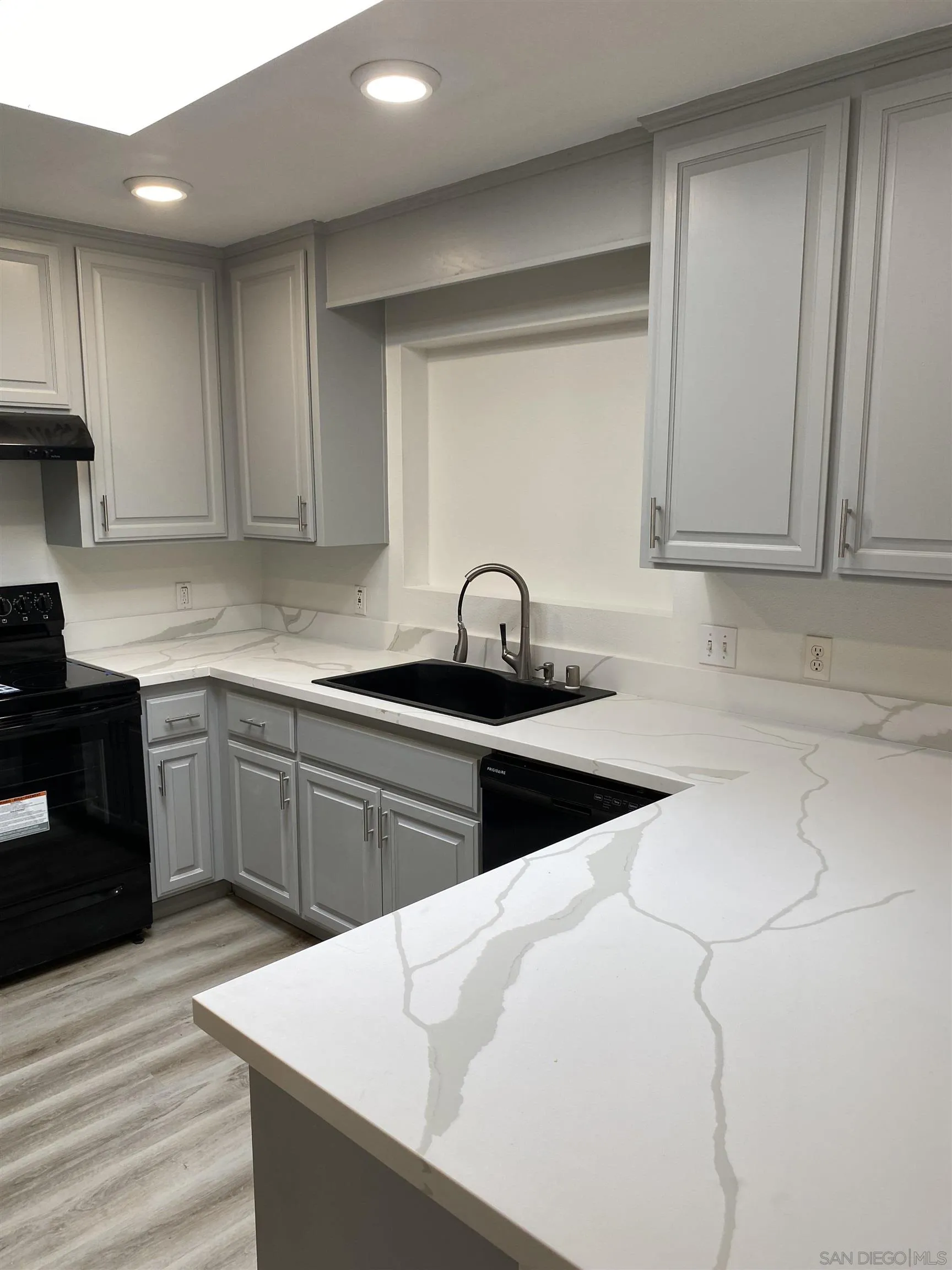 15648 Broad Oaks Road El Cajon, CA 92021 - Photo 9 of 28 Gallery Image 9
