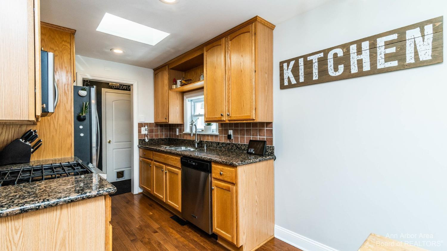 1820 Chandler Road Ann Arbor, MI 48105 - Photo 21 of 39 Photo 21