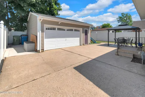 $625,000 | 35 Furman Avenue, Sayreville, NJ 08872