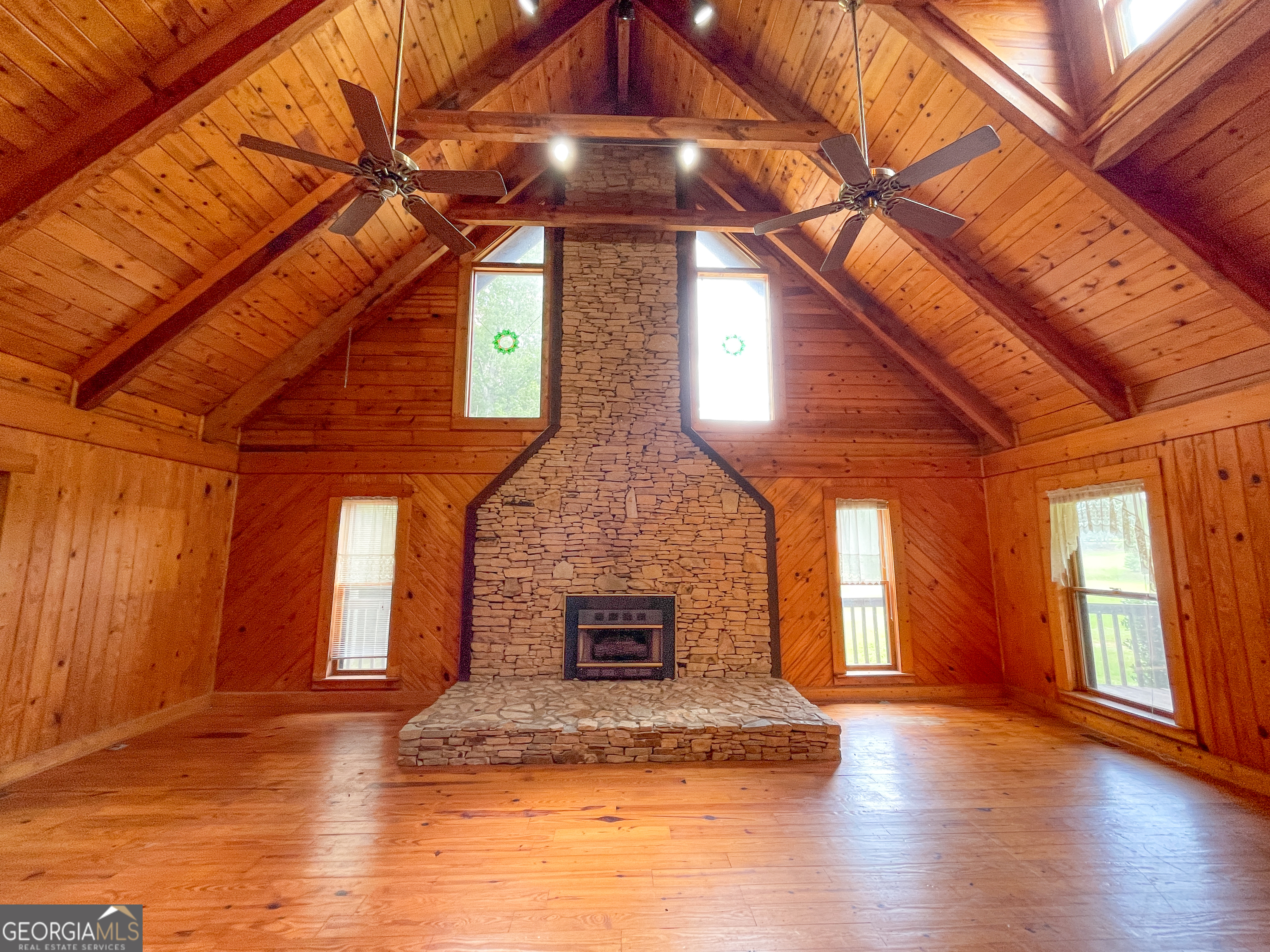305 West Drive Roopville, GA 30170 - Photo 16 of 70 a view of an entryway with a fireplace