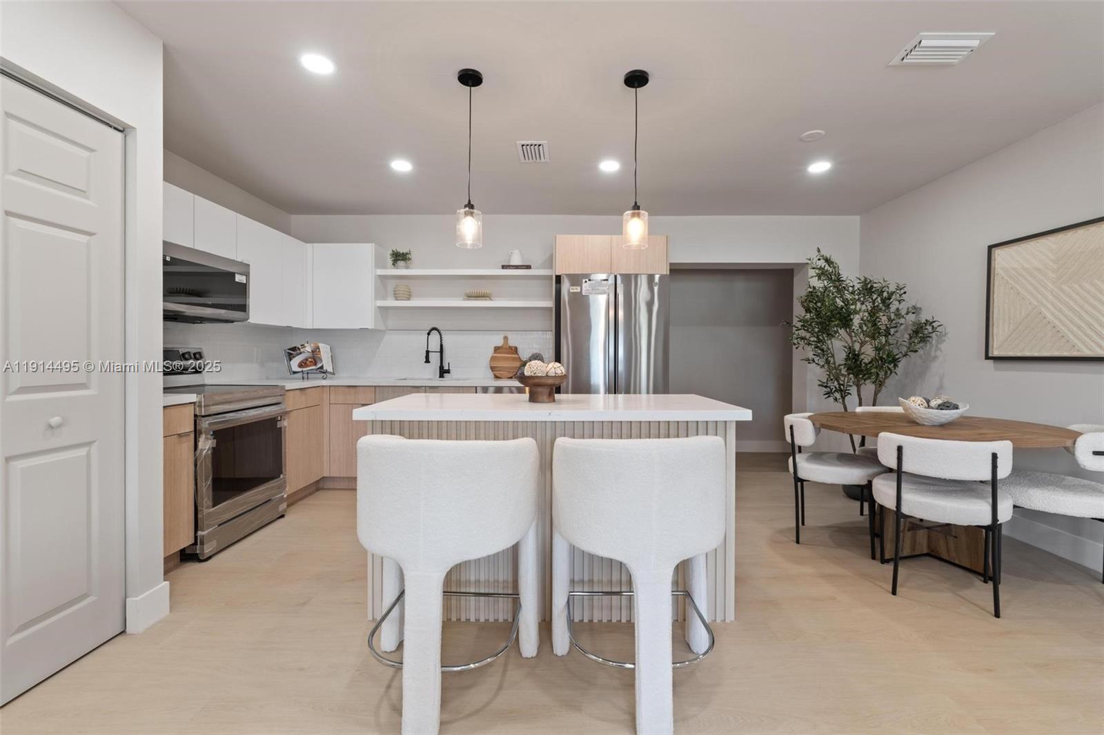 511 Southwest 72nd Avenue North Lauderdale, FL 33068 - Photo 12 of 28