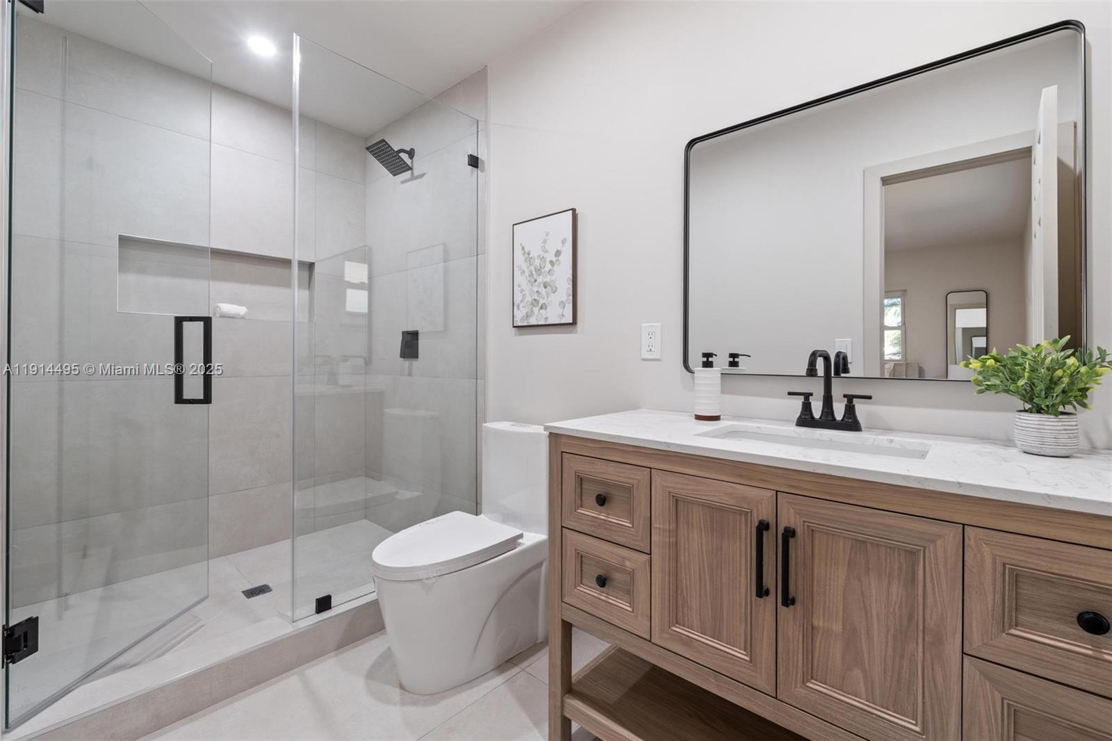 511 Southwest 72nd Avenue North Lauderdale, FL 33068 - Photo 16 of 28