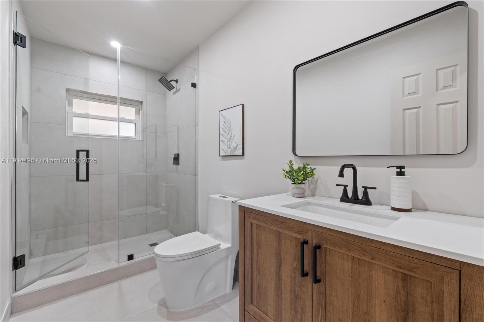 511 Southwest 72nd Avenue North Lauderdale, FL 33068 - Photo 18 of 28