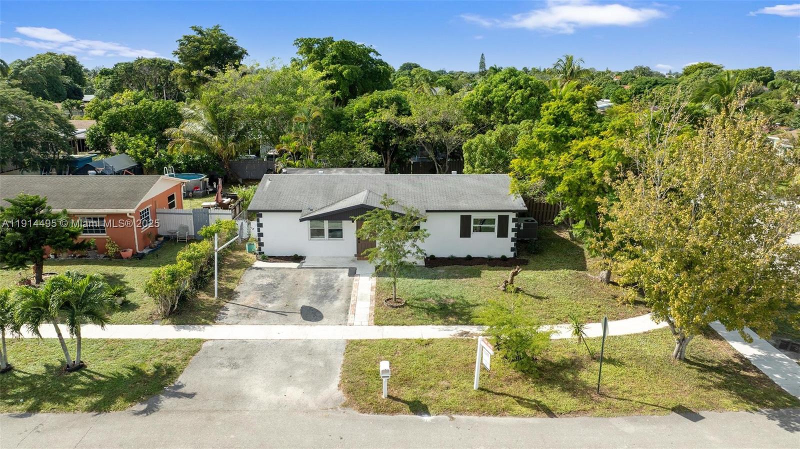 511 Southwest 72nd Avenue North Lauderdale, FL 33068 - Photo 28 of 28