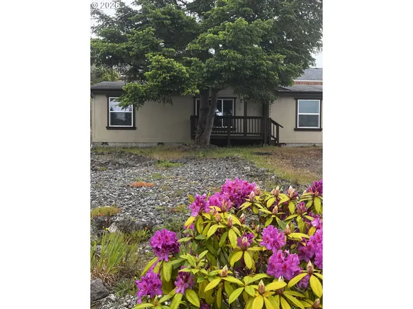 $279,000 | 63431 Jerome Street, Coos Bay, OR 97420