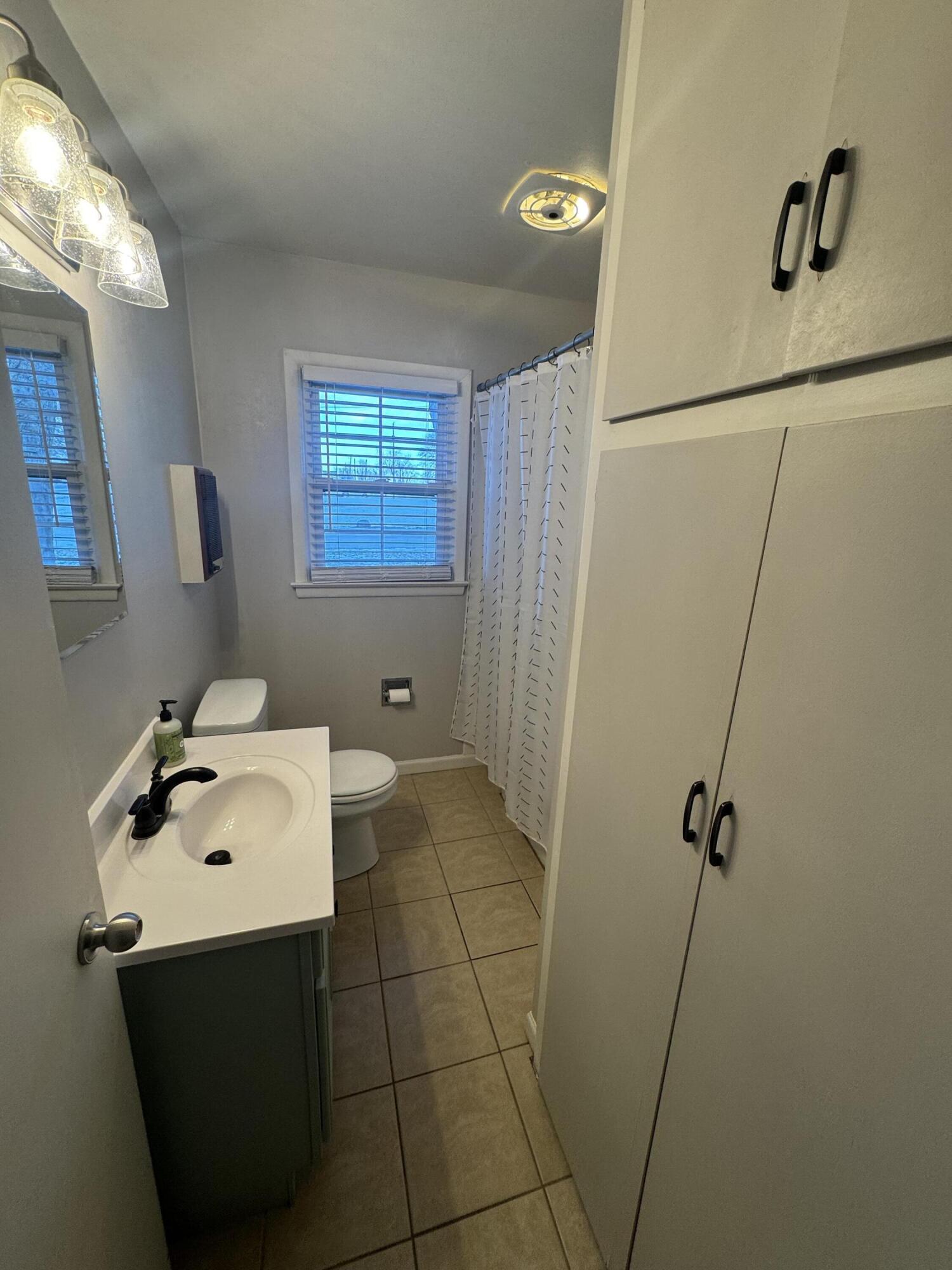 110 South Oak Street Lima, OH 45806 - Photo 25 of 54