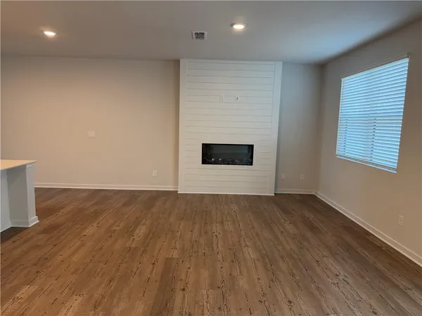 $2,150 | 7353 Mulberry Trace Lane, Hoschton, GA 30548