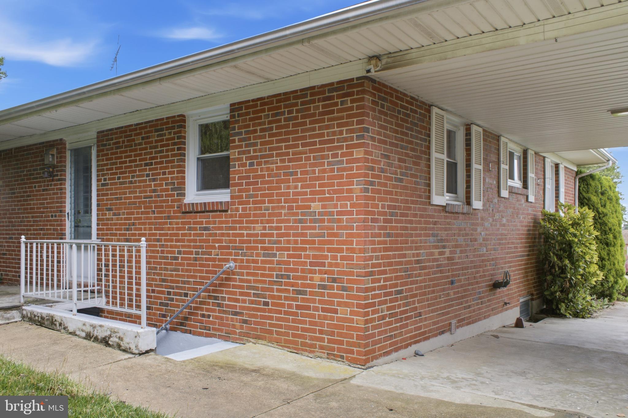 8302 Berkfield Road Baltimore, MD 21237 - Photo 44 of 47