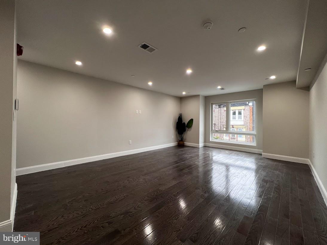 1703 South 22nd Street, Unit 1 Philadelphia, PA 19145 - Photo 13 of 39