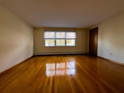 381 Privilege Street, Unit 1R Woonsocket, RI 02895 - Photo 8 of 8 Gallery Image 8