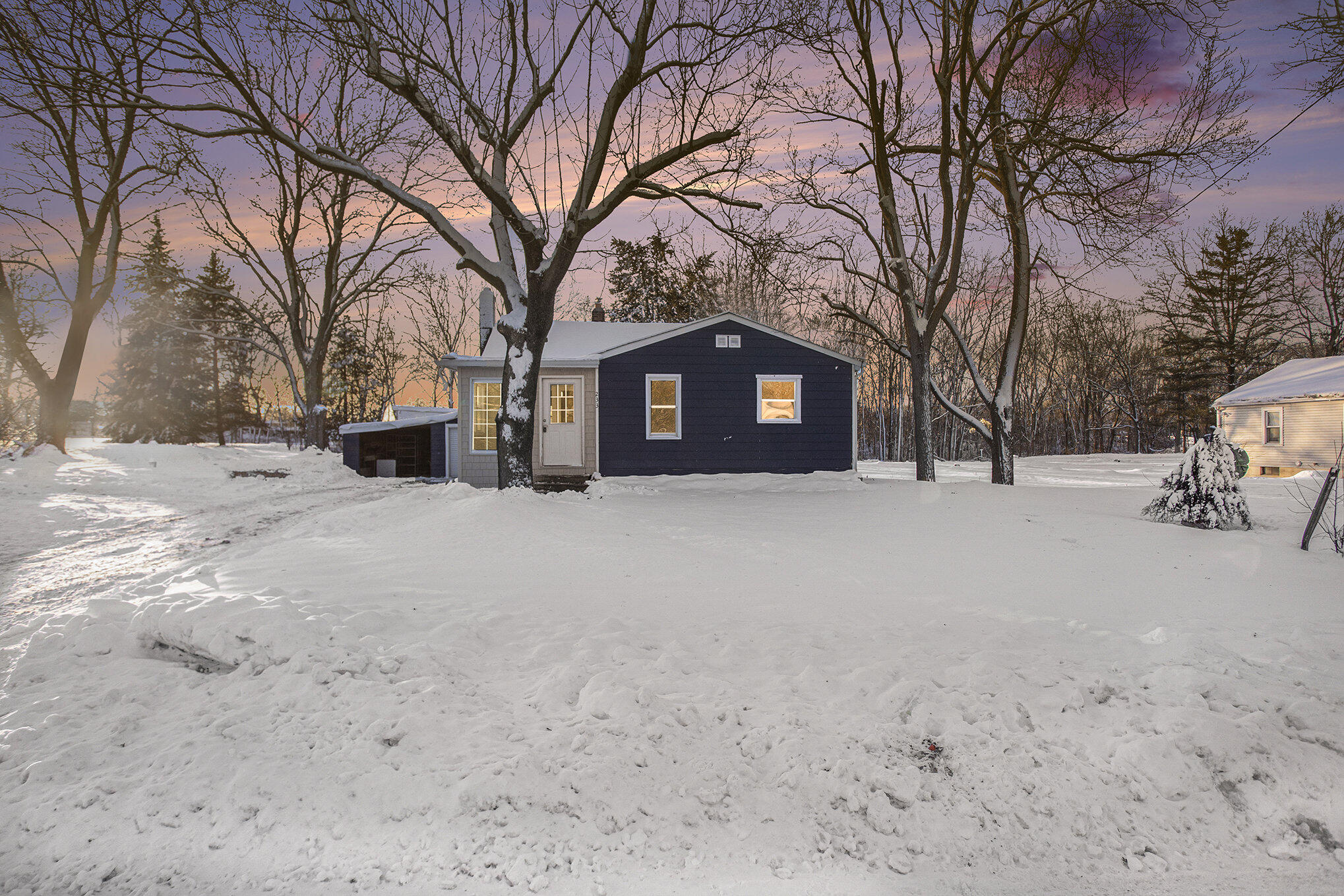 233 Reynolds Road Springfield, MI 49037 - Photo 1 of 17 233 Reynolds Rd