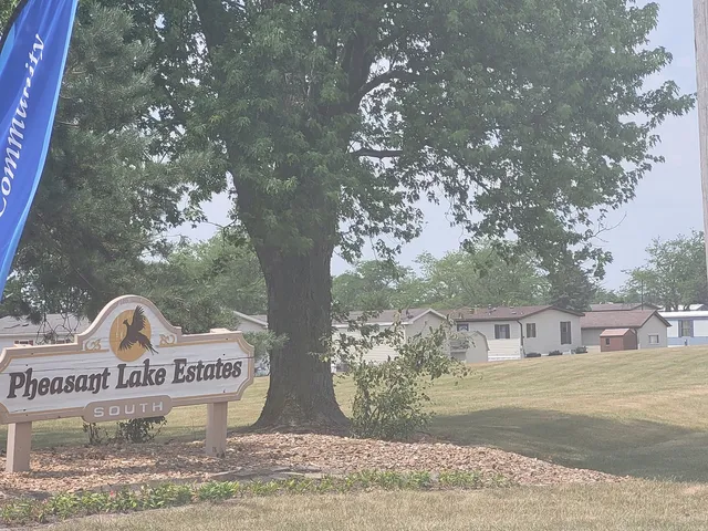 $12,500 | 10 Meadowlark Lane, Beecher, IL 60401