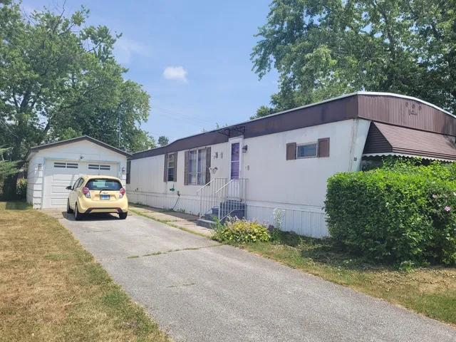 $12,500 | 10 Meadowlark Lane, Beecher, IL 60401