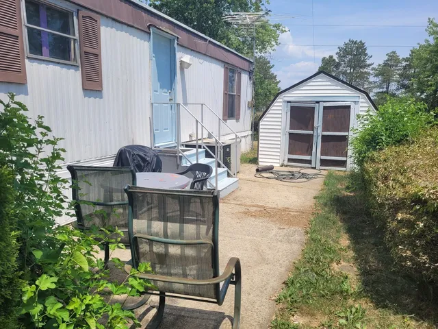 $12,500 | 10 Meadowlark Lane, Beecher, IL 60401