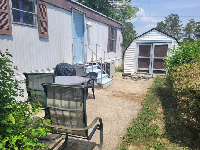 $12,500 | 10 Meadowlark Lane, Beecher, IL 60401