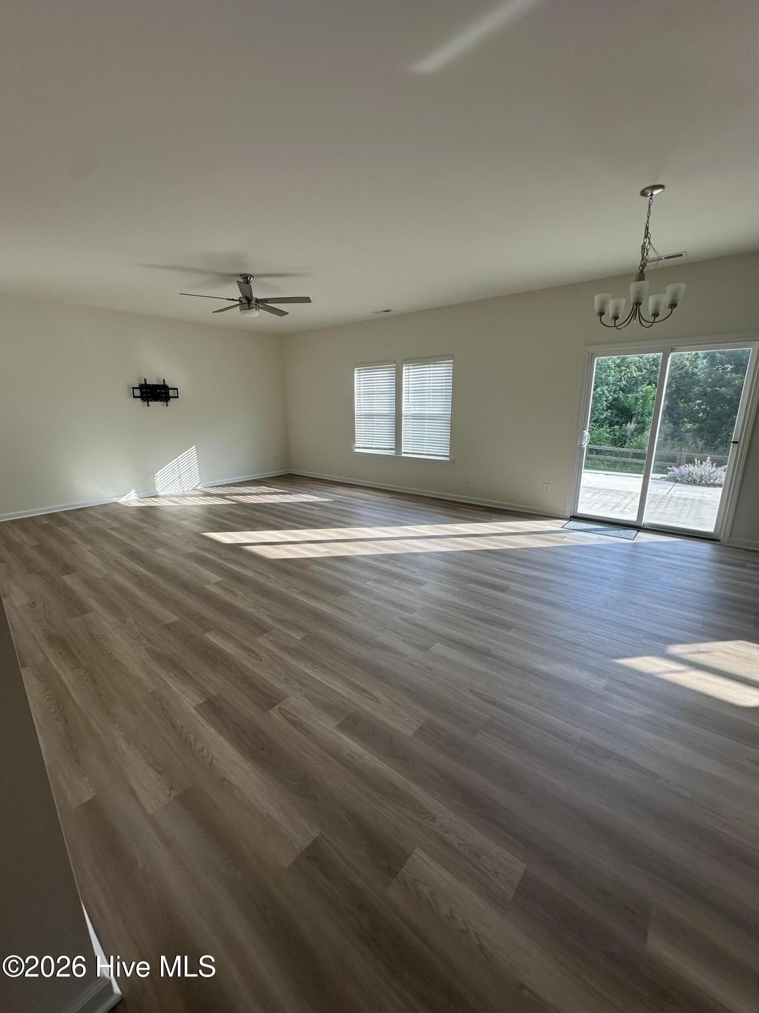 423 Bassett Lane Carthage, NC 28327 - Photo 4 of 14
