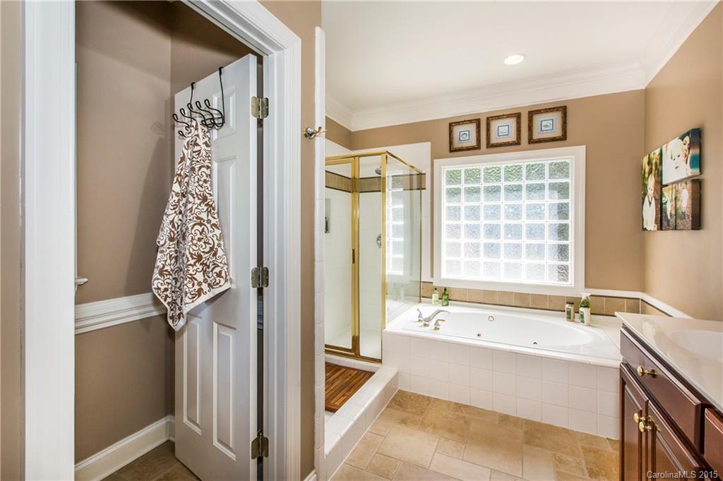 326 Sardis Pointe Road Matthews, NC 28105 - Photo 14 of 24 Gallery Image 14