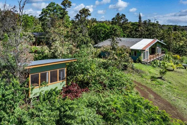 $1,200,000 | 12-1092 Kaimu Street, Pahoa, HI 96778