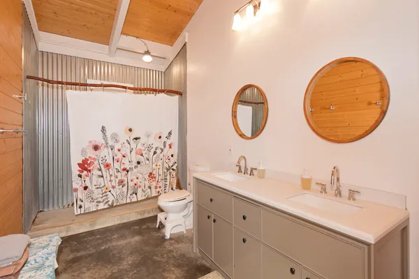 $1,200,000 | 12-1092 Kaimu Street, Pahoa, HI 96778