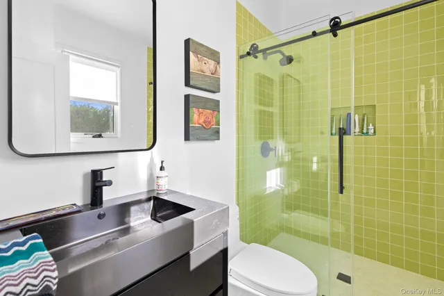 $3,395,000 | 238 Sebonac Road, Southampton, NY 11968