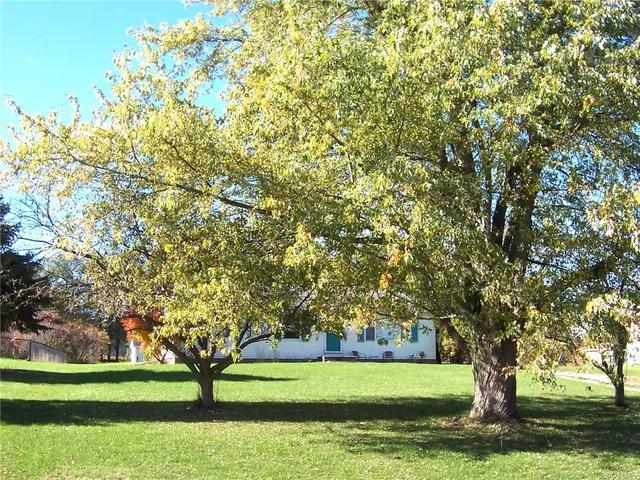 $188,300 | 4024 Hulberton Road, Murray, NY 14470