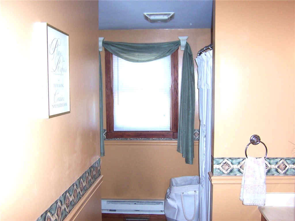 4024 Hulberton Road Murray, NY 14470 - Photo 8 of 24 Bathroom