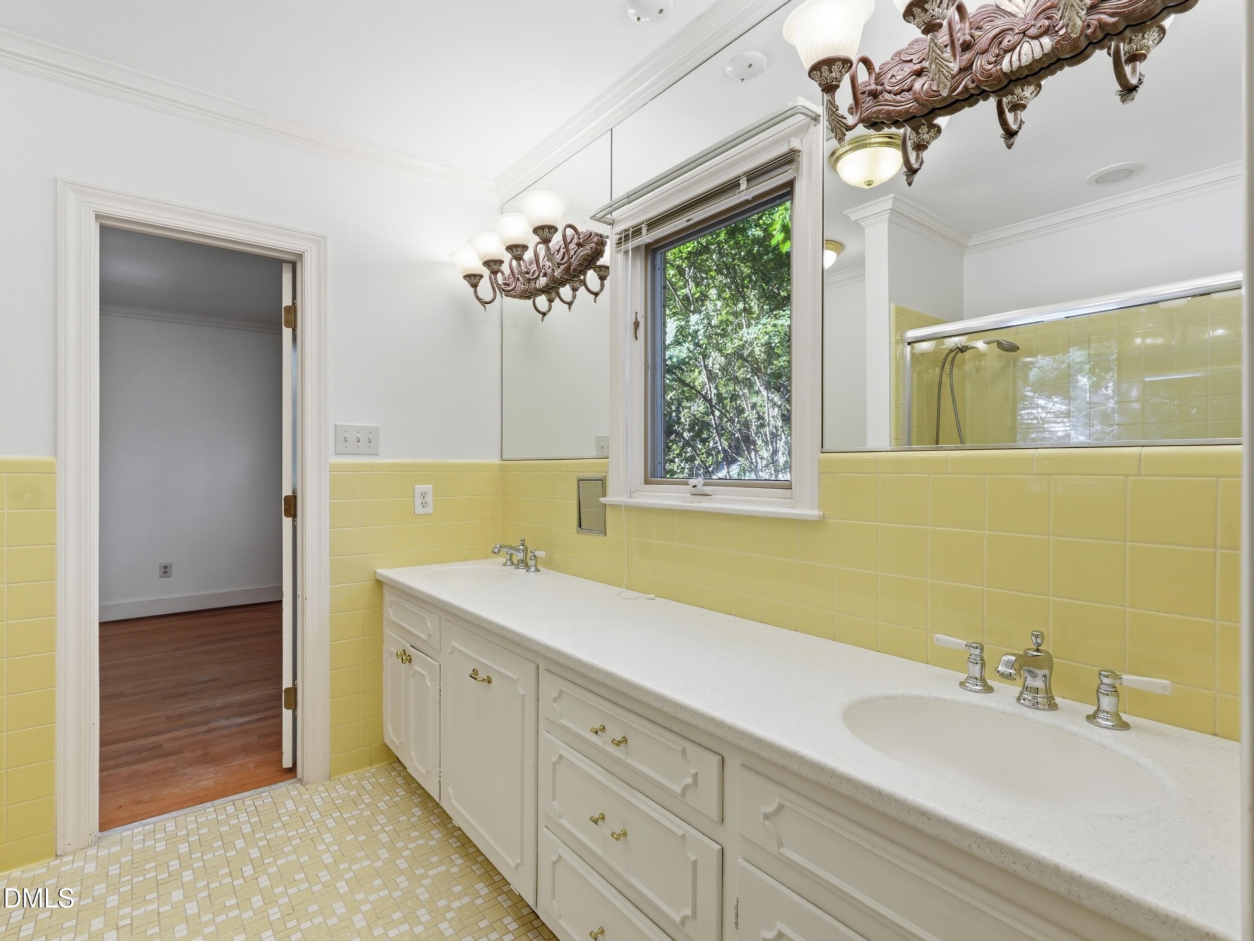 2420 Tyson Street Raleigh, NC 27612 - Photo 33 of 67