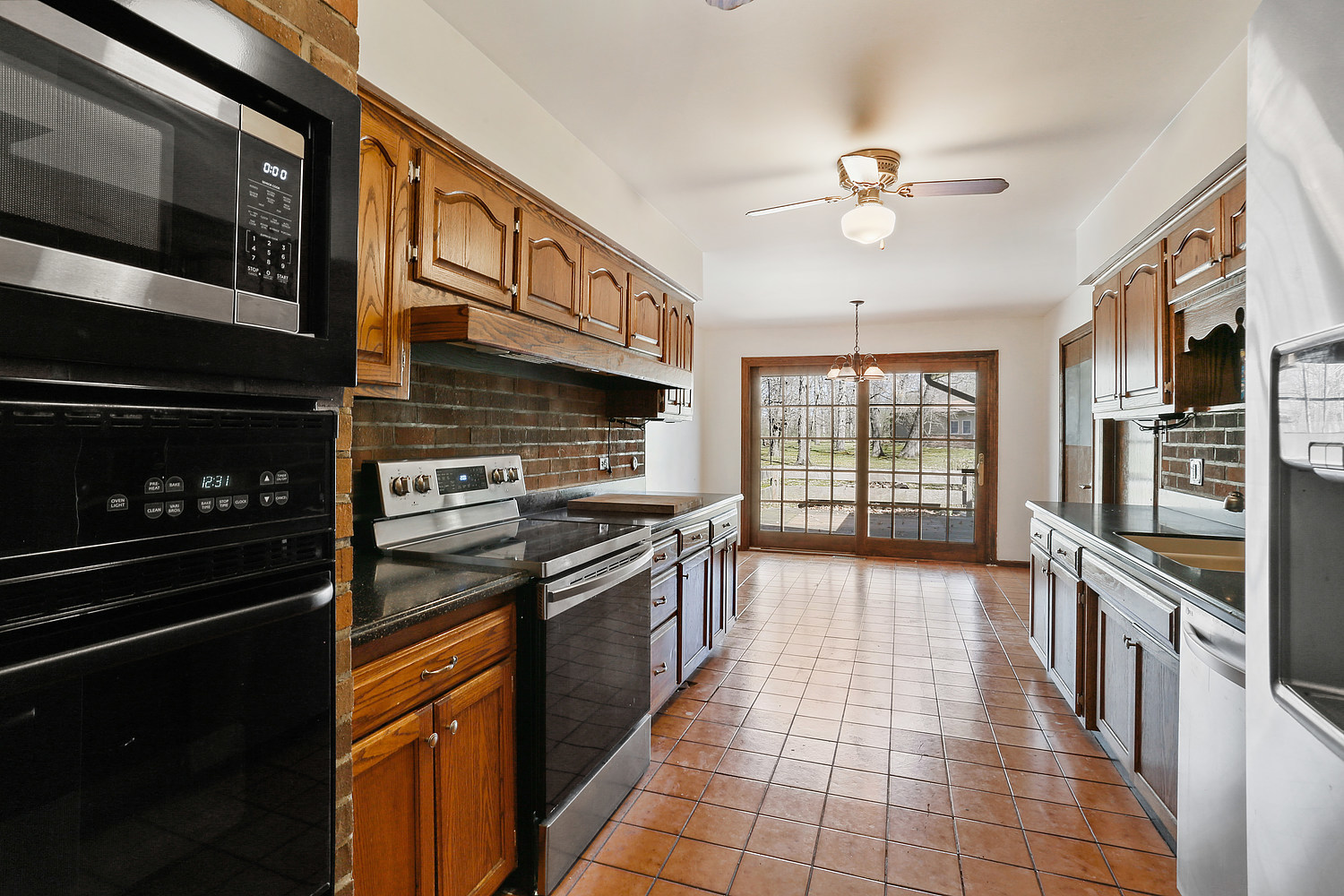 1839 Rainbow Lane Crete, IL 60417 - Photo 8 of 12