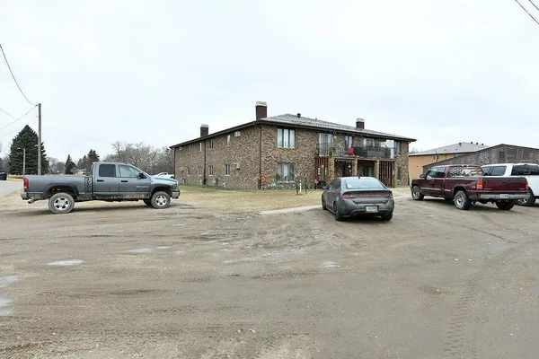 $649,900 | 241 6th Avenue South, Casselton, ND 58012