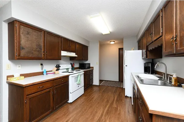 $649,900 | 241 6th Avenue South, Casselton, ND 58012