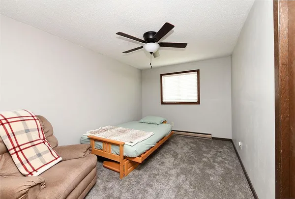 $649,900 | 241 6th Avenue South, Casselton, ND 58012