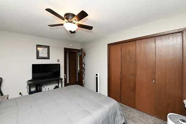 $649,900 | 241 6th Avenue South, Casselton, ND 58012