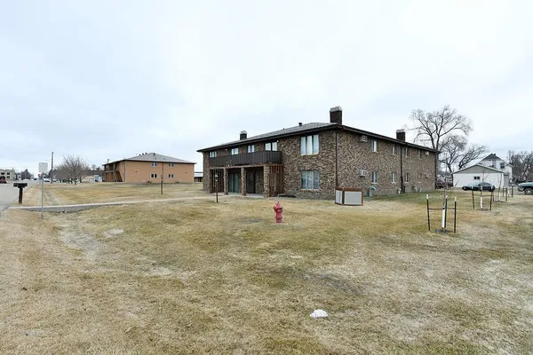 $649,900 | 241 6th Avenue South, Casselton, ND 58012