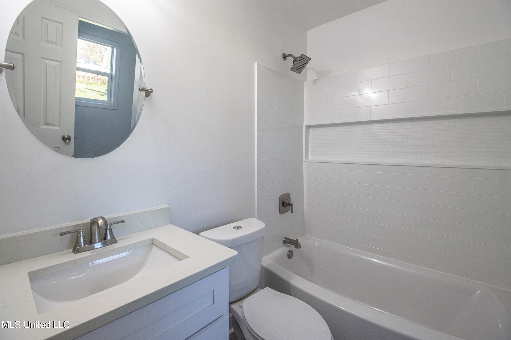 303 Alexander Road Long Beach, MS 39560 - Photo 15 of 21 307 Alexander-107021