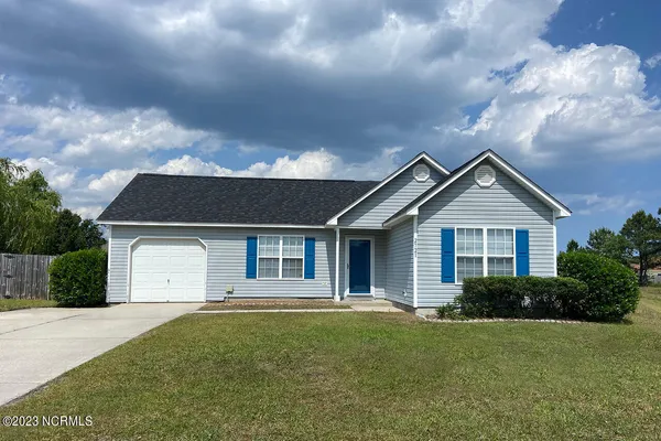 $2,150 | 2721 Ashby Drive, Wilmington, NC 28411