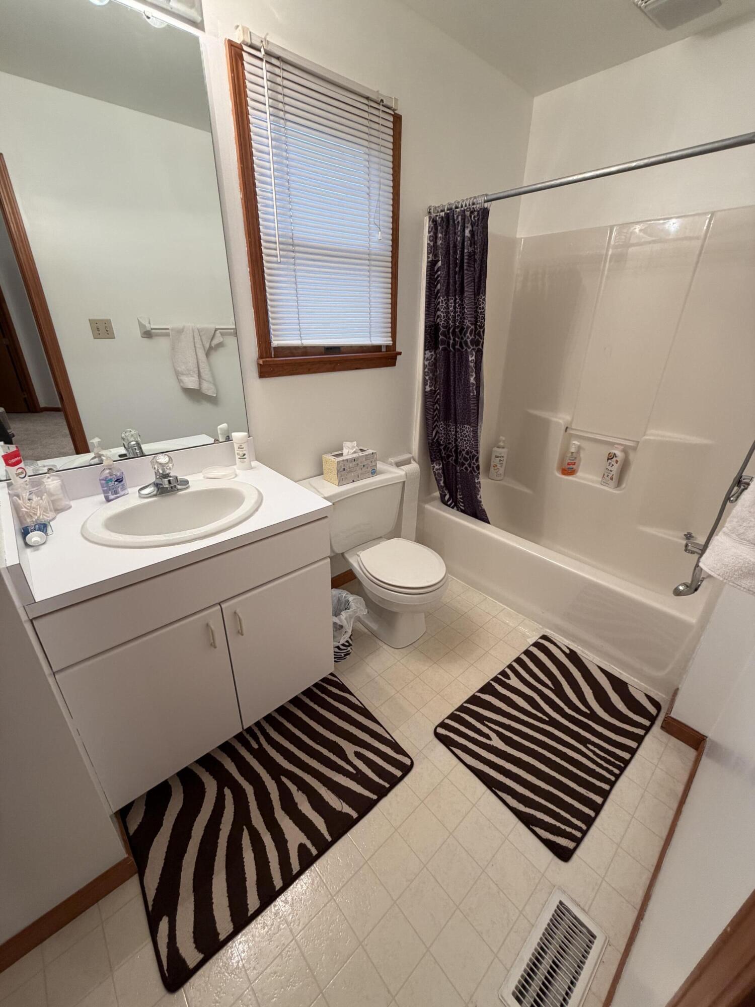 124 Beverly Drive Chesterton, IN 46304 - Photo 11 of 21 1500x2000