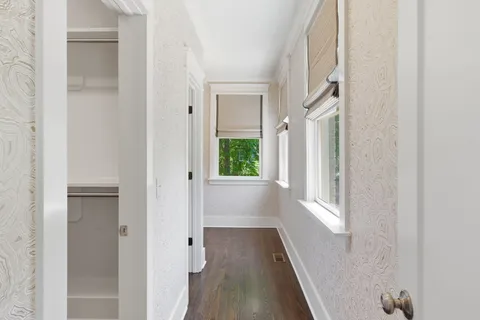 $1,175,000 | 1111 A Graybar Lane, Nashville, TN 37204