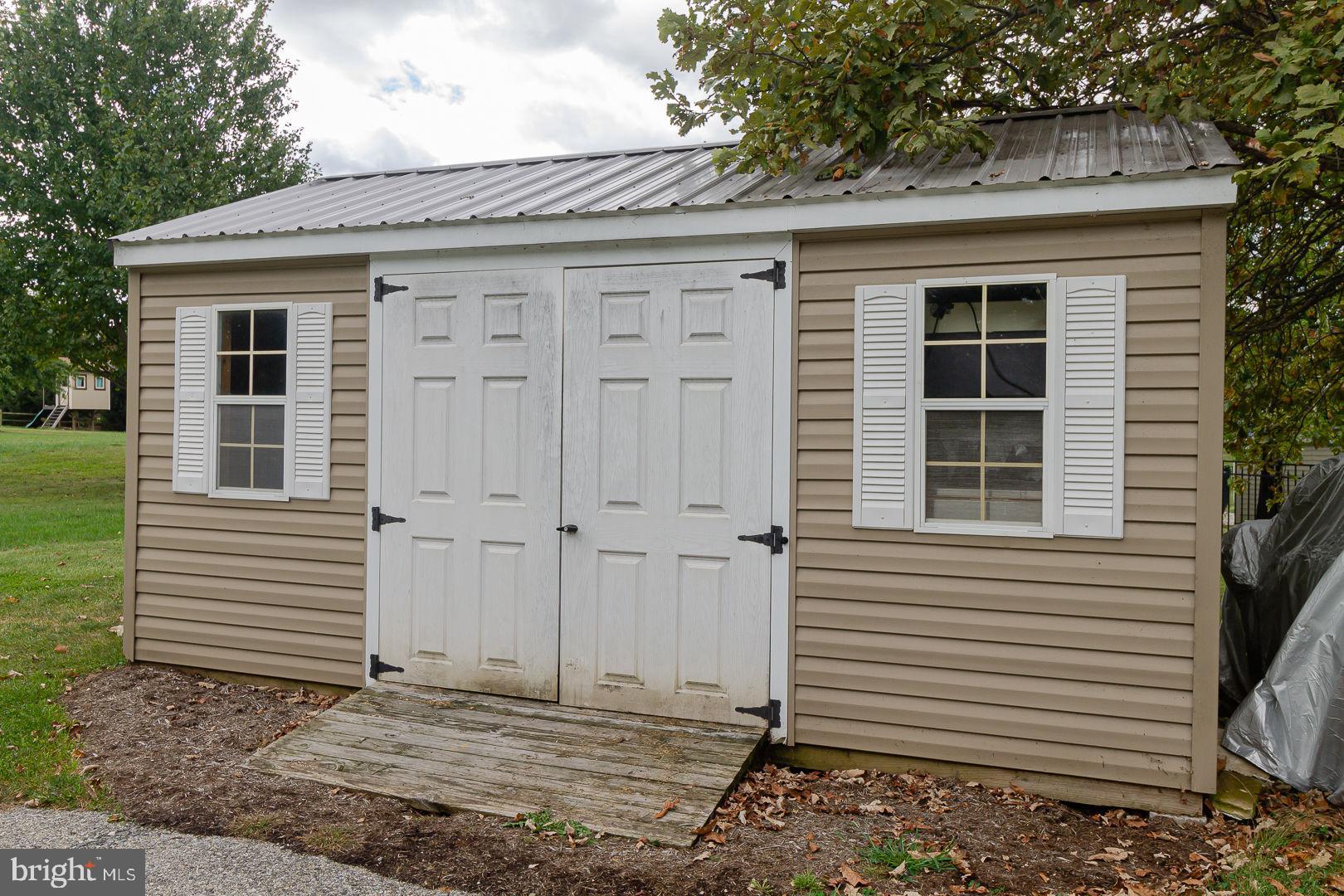 9 Sandy Bottom Road Carlisle, PA 17015 - Photo 6 of 62 Exterior Storage Shed