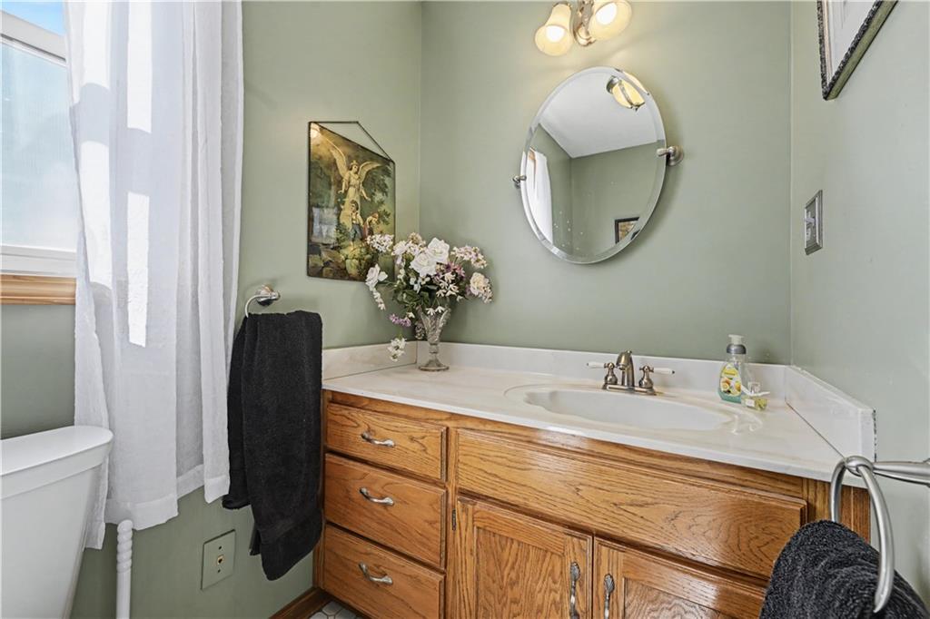 16015 Leavenworth Road Basehor, KS 66007 - Photo 17 of 42