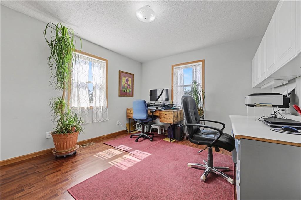 16015 Leavenworth Road Basehor, KS 66007 - Photo 18 of 42