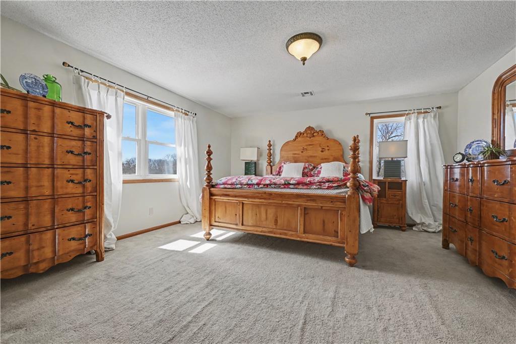 16015 Leavenworth Road Basehor, KS 66007 - Photo 21 of 42