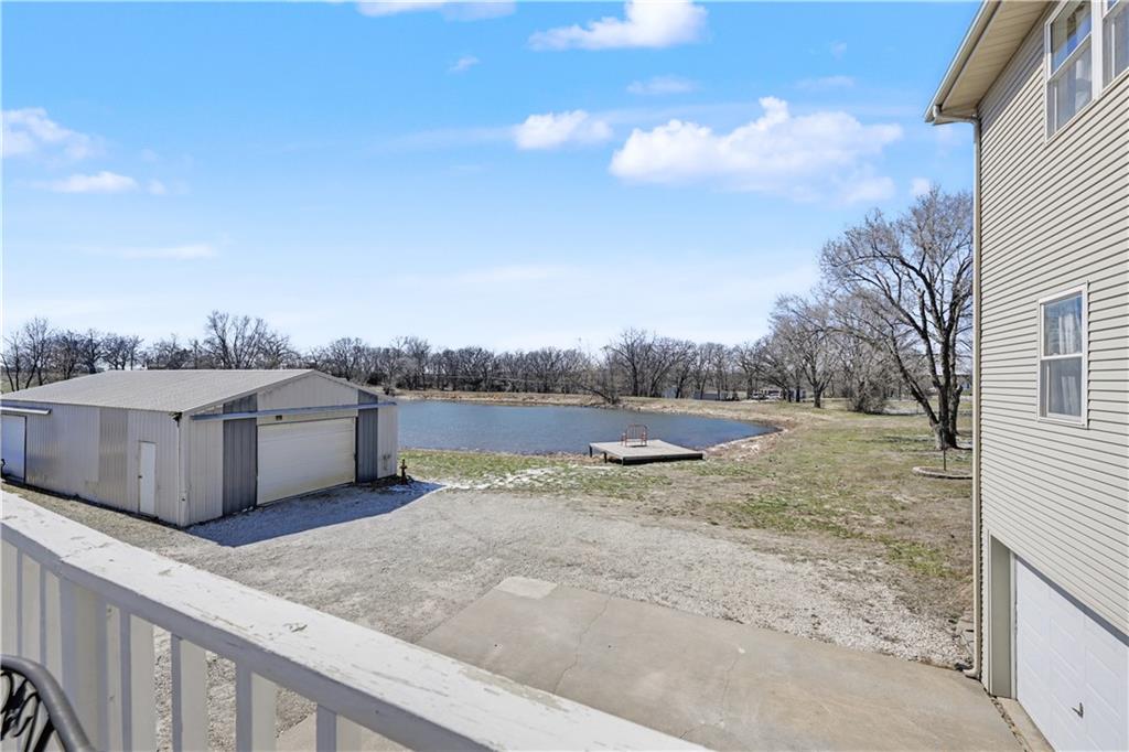 16015 Leavenworth Road Basehor, KS 66007 - Photo 33 of 42