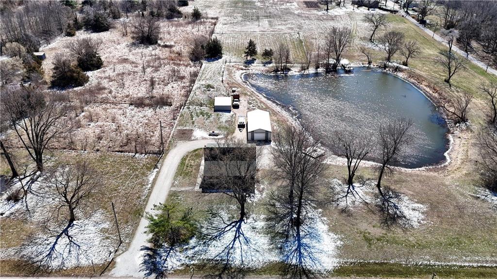 16015 Leavenworth Road Basehor, KS 66007 - Photo 37 of 42