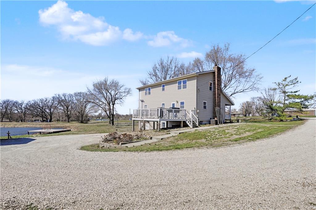 16015 Leavenworth Road Basehor, KS 66007 - Photo 5 of 42