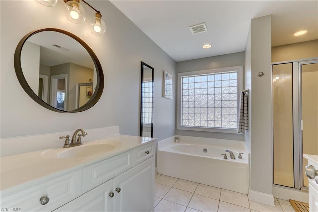 8510 Billet Place Oak Ridge, NC 27310 - Photo 21 of 40